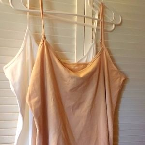 Cami Tops 2x adjustable straps New with out tags